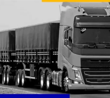 O que é um caminhão de 9 eixos? O bitrenzão é um bitrem de nove eixos, porém seus eixos estão distribuídos de uma maneira diferente ao Rodotrem, a divisão ocorre com três eixos posicionados no cavalo mecânico e o restante em cada semi-reboque. Ele também faz uso da quinta roda, uma no caminhão e a outra entre os semi-reboques.